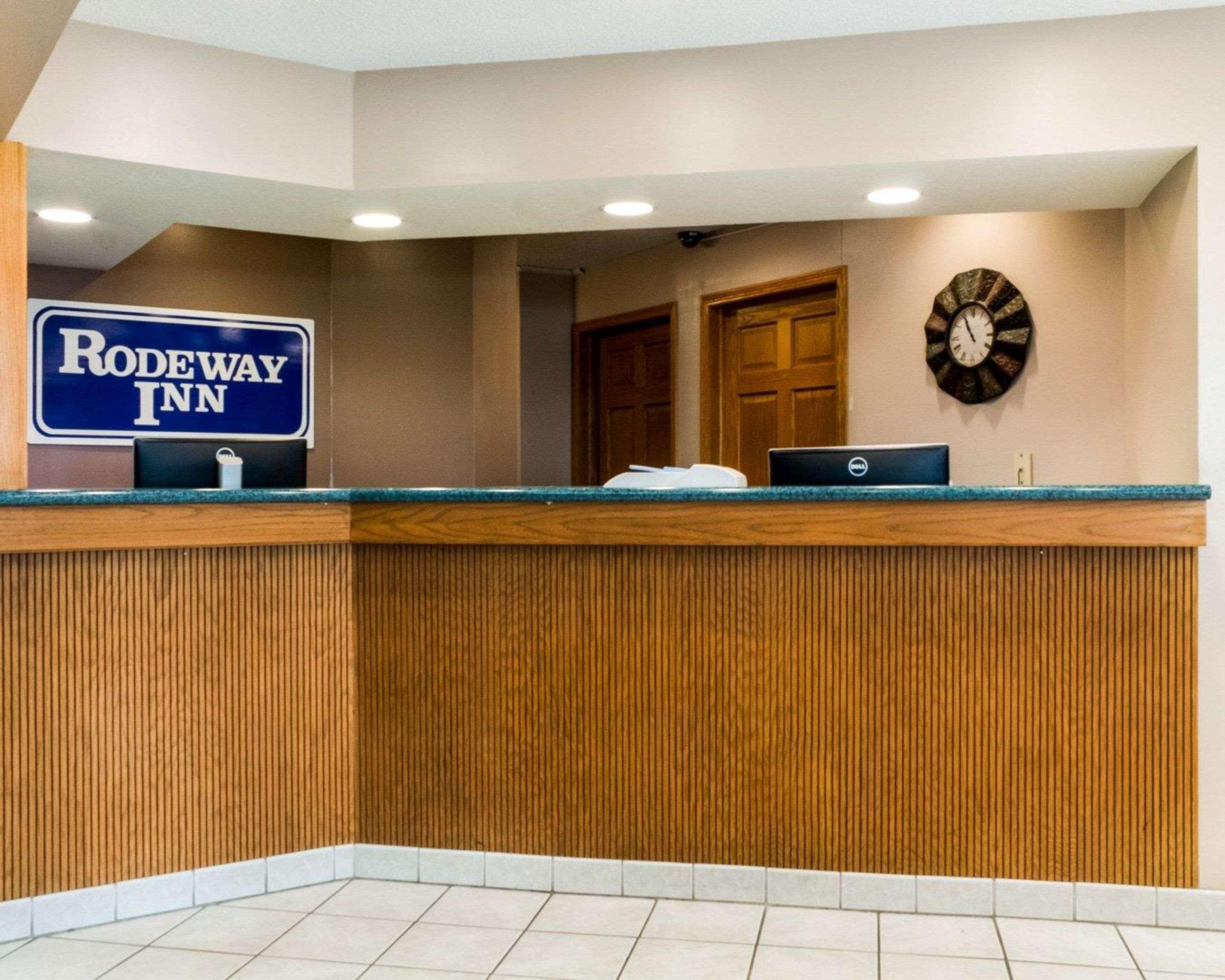 Rodeway Inn FargoFargo  Kültér fotó